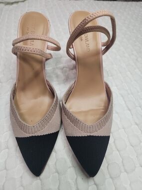 Kelly Rowland Two-Tone Pointed Toe Slingback Heels in Blush and Black